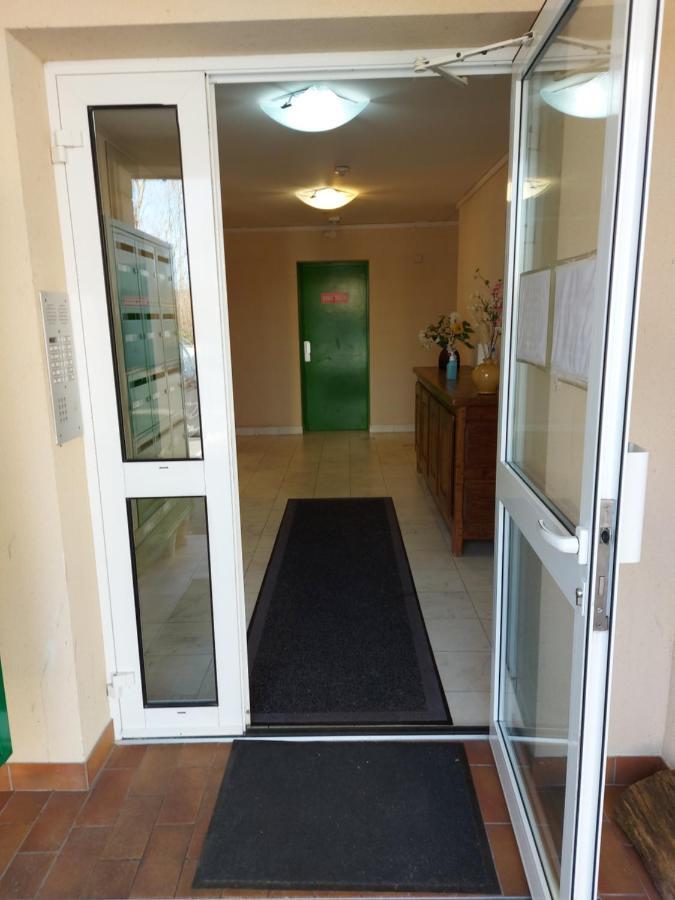 L'Escale : Duplex 4 Pers. Asterix, Aeroport Roissy Cdg, Paris Daire Moussy-le-Neuf Dış mekan fotoğraf